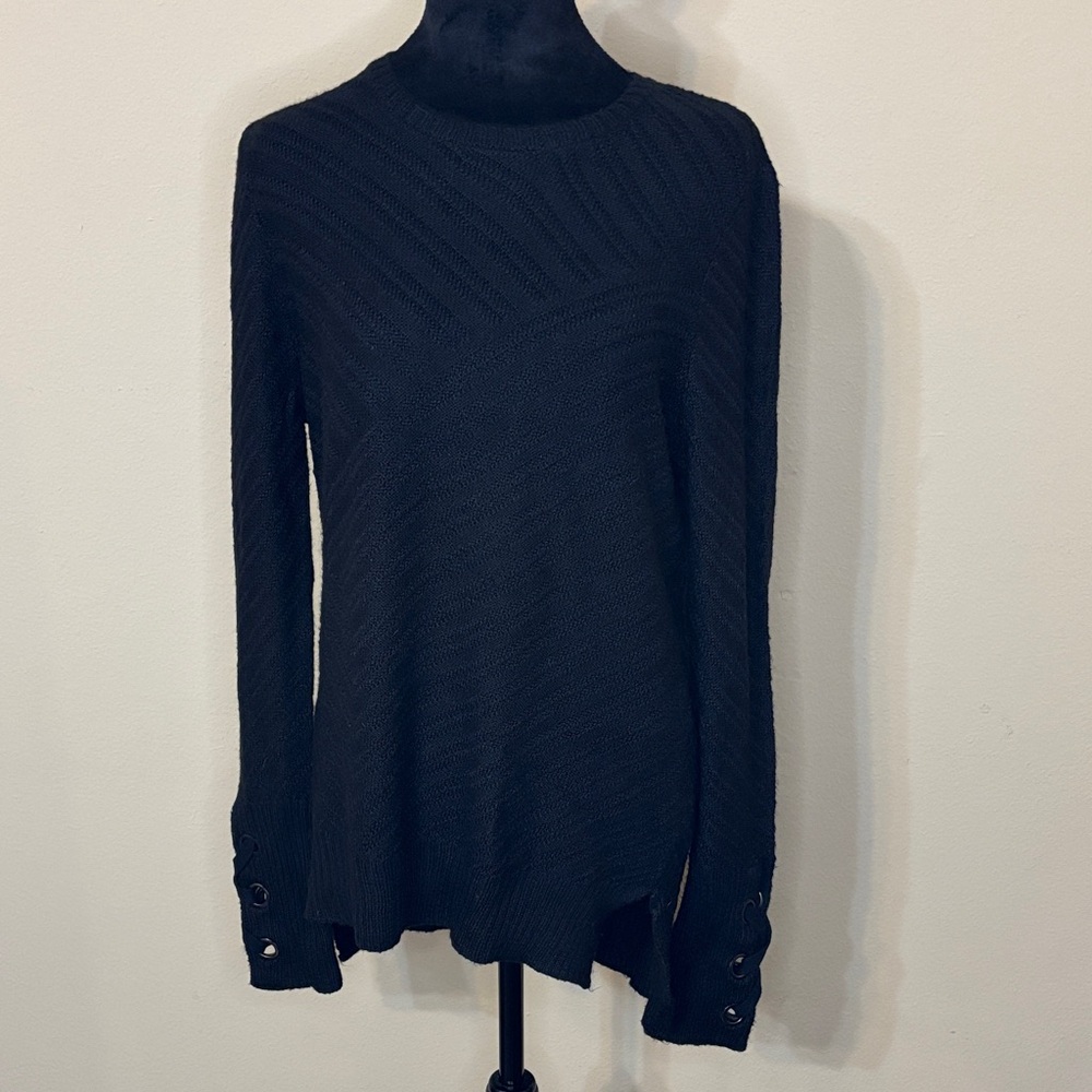 Anna Cai Black Knit Pullover